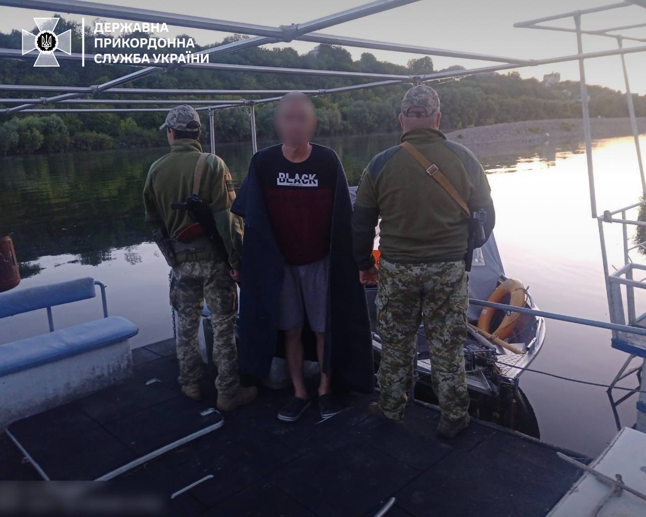 Громадянин Молдови намагався перепливти Дністер, щоб потрапити в Україну на побачення