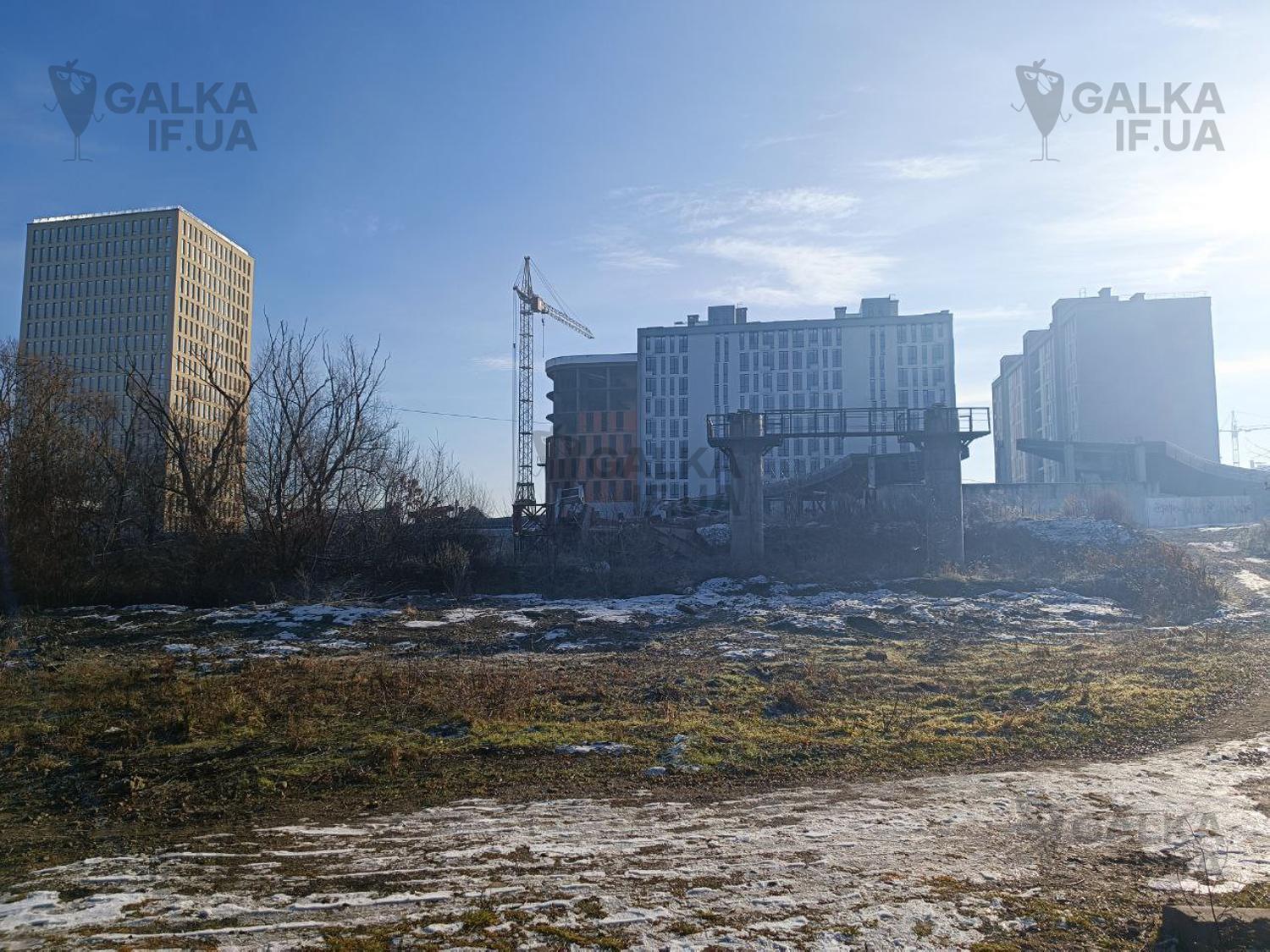 Марцінків каже, що першим проїдеться мостом на Пасічну у серпні, але спершу його треба опустити